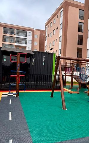 Apartamento para alugar com 42m², 2 quartos e 1 vaga Apartamento para alugar com 42m², 2 quartos e 1 vagaÁrea comum - Playground