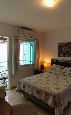 Casa de condomínio para alugar com 280m², 5 quartos e 2 vagas