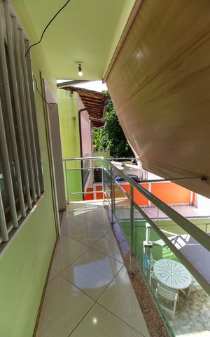 Casa de condomínio para alugar com 280m², 5 quartos e 2 vagas