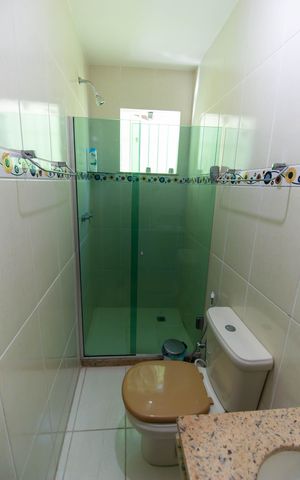 Casa de condomínio para alugar com 280m², 5 quartos e 2 vagas