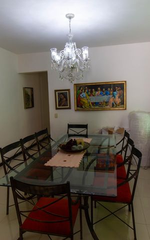 Casa de condomínio para alugar com 280m², 5 quartos e 2 vagas