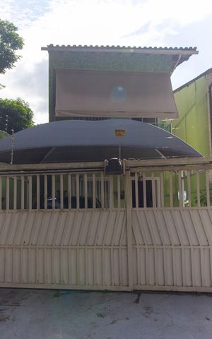 Casa de condomínio para alugar com 280m², 5 quartos e 2 vagas