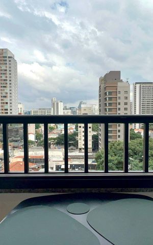 Studio para alugar com 25m², 1 quarto e sem vaga Studio para alugar com 25m², 1 quarto e sem vagaVaranda