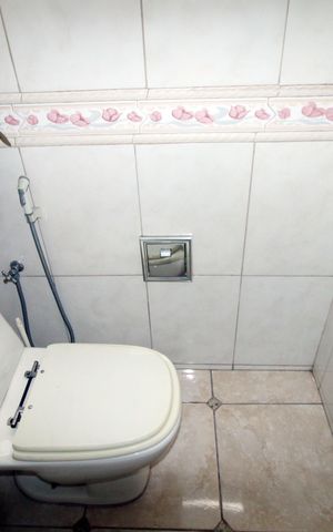 Apartamento à venda com 160m², 3 quartos e sem vagaBanheiro
