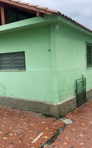 Casa à venda com 360m², 4 quartos e 8 vagasÁrea externa