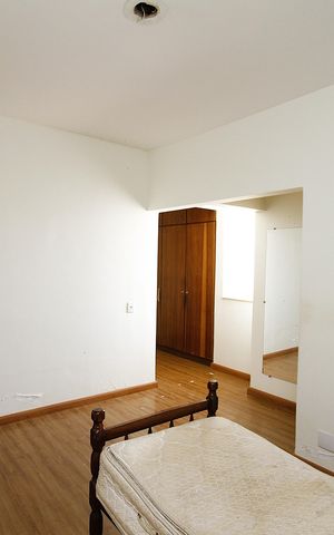 Casa para alugar com 390m², 5 quartos e 4 vagasSuíte