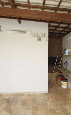 Casa para alugar com 390m², 5 quartos e 4 vagasChurrasqueira