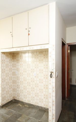 Casa para alugar com 390m², 5 quartos e 4 vagasÁrea de serviço
