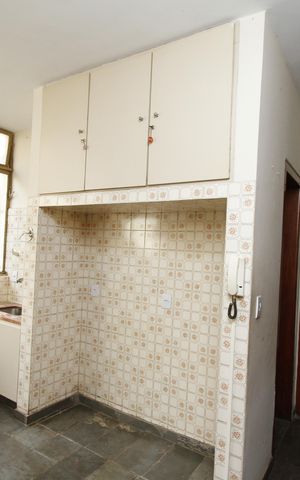 Casa para alugar com 390m², 5 quartos e 4 vagasÁrea de serviço