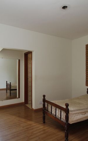 Casa para alugar com 390m², 5 quartos e 4 vagasSuíte
