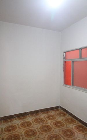 Casa para alugar com 100m², 2 quartos e 2 vagasQuarto