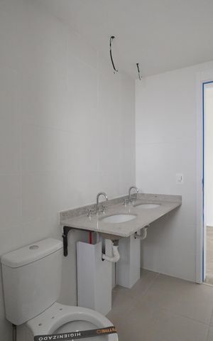 Apartamento à venda com 140m², 3 quartos e 2 vagasSuíte 1