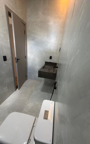 Casa de condomínio à venda com 248m², 3 quartos e 2 vagas Casa de condomínio à venda com 248m², 3 quartos e 2 vagasSuite quarto 1