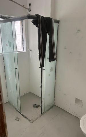 Studio à venda com 29m², 1 quarto e sem vaga Studio à venda com 29m², 1 quarto e sem vagaBanheiro
