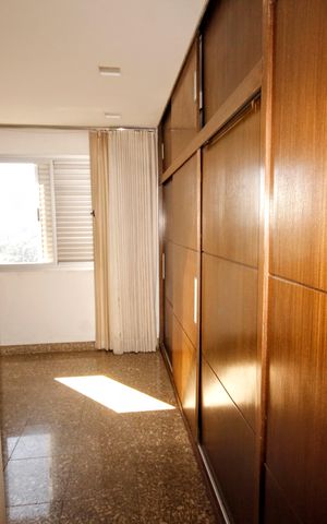 Apartamento à venda com 140m², 4 quartos e 4 vagasQuarto 3