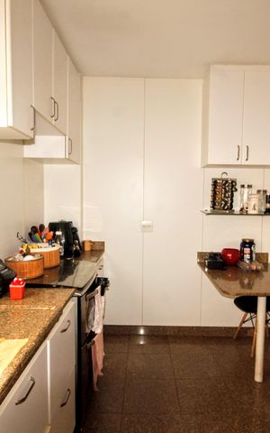 Apartamento à venda com 140m², 4 quartos e 4 vagasCozinha