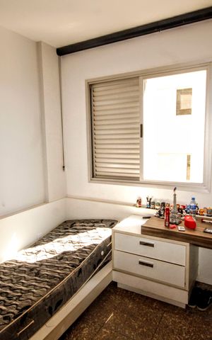 Apartamento à venda com 140m², 4 quartos e 4 vagasQuarto