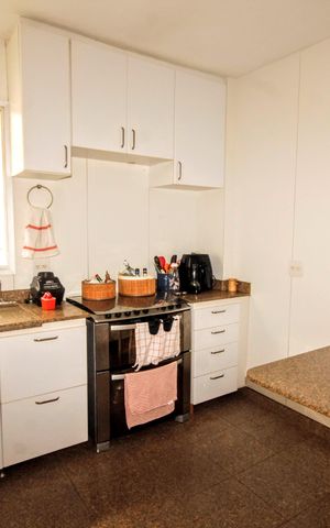 Apartamento à venda com 140m², 4 quartos e 4 vagasCozinha