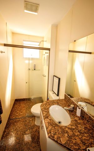 Apartamento à venda com 140m², 4 quartos e 4 vagasBanheiro da Suíte