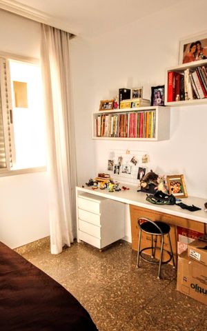 Apartamento à venda com 140m², 4 quartos e 4 vagasQuarto 2