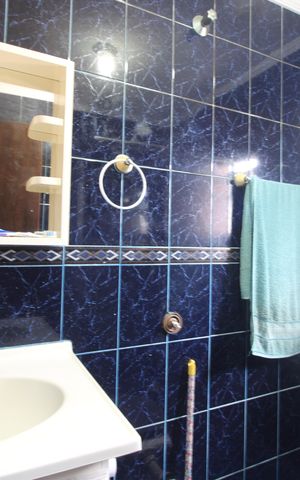 Casa à venda com 300m², 6 quartos e 3 vagasBanheiro Social casa 2