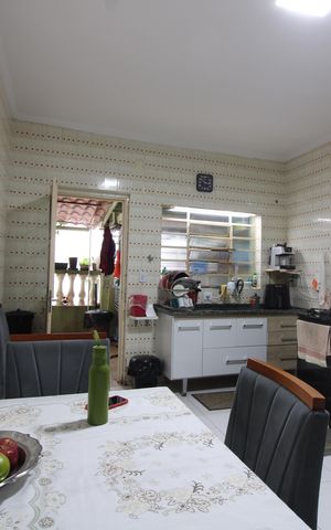 Casa à venda com 300m², 6 quartos e 3 vagasCozinha casa 1