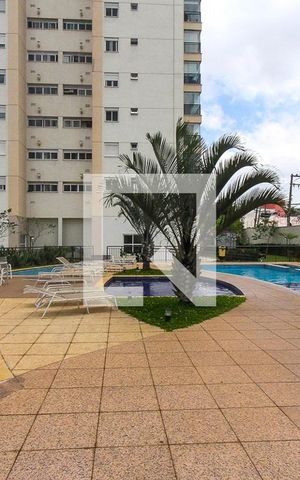 Apartamento à venda com 67m², 2 quartos e 1 vaga Apartamento à venda com 67m², 2 quartos e 1 vagaPiscina