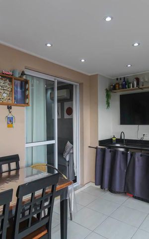 Apartamento à venda com 67m², 2 quartos e 1 vaga Apartamento à venda com 67m², 2 quartos e 1 vagaVaranda da Sala