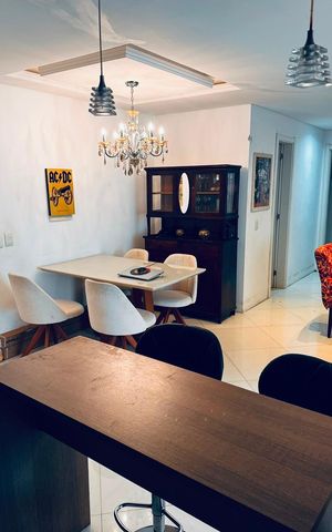 Apartamento à venda com 72m², 2 quartos e 1 vaga Apartamento à venda com 72m², 2 quartos e 1 vagaSala