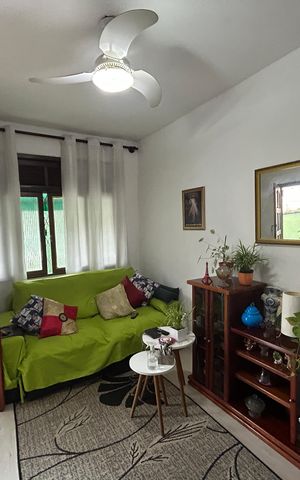 Casa à venda com 8635m², 5 quartos e 2 vagasSala