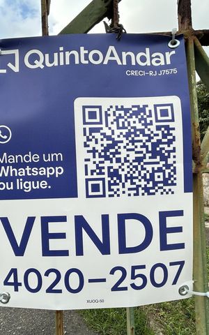 Casa à venda com 8635m², 5 quartos e 2 vagasXUOQ-50
