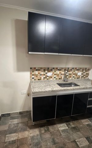 Casa à venda com 140m², 4 quartos e 2 vagas Casa à venda com 140m², 4 quartos e 2 vagasCozinha