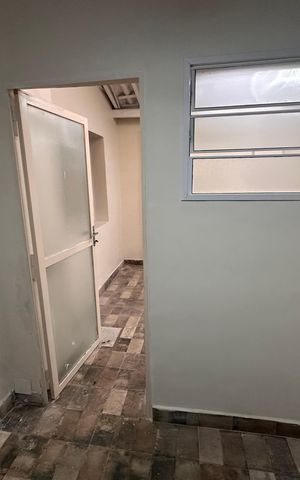 Casa à venda com 140m², 4 quartos e 2 vagas Casa à venda com 140m², 4 quartos e 2 vagasCozinha
