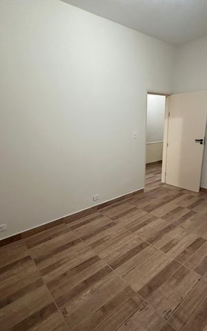 Casa à venda com 140m², 4 quartos e 2 vagas Casa à venda com 140m², 4 quartos e 2 vagasQuarto 2