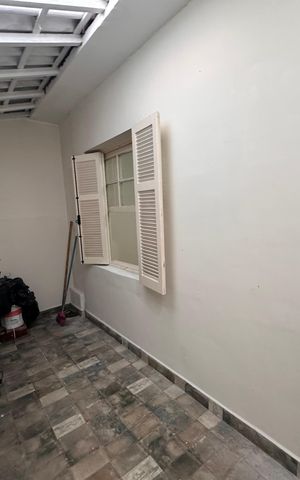 Casa à venda com 140m², 4 quartos e 2 vagas Casa à venda com 140m², 4 quartos e 2 vagasLavanderia