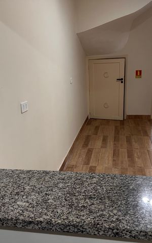 Casa à venda com 140m², 4 quartos e 2 vagas Casa à venda com 140m², 4 quartos e 2 vagasCozinha