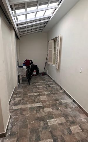 Casa à venda com 140m², 4 quartos e 2 vagas Casa à venda com 140m², 4 quartos e 2 vagasLavanderia