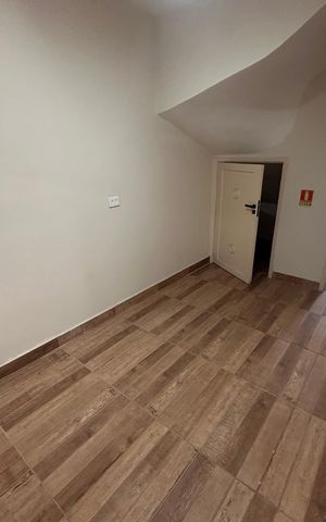 Casa à venda com 140m², 4 quartos e 2 vagas Casa à venda com 140m², 4 quartos e 2 vagasSala