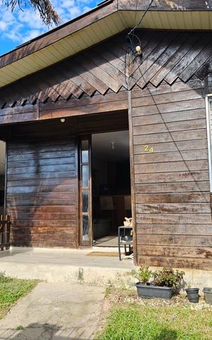 Casa à venda com 73m², 3 quartos e 2 vagas