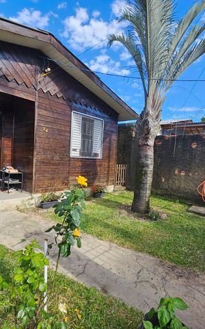 Casa à venda com 73m², 3 quartos e 2 vagas