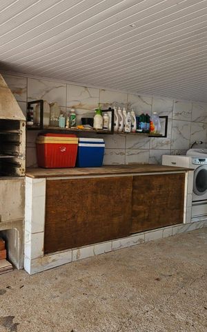 Casa à venda com 73m², 3 quartos e 2 vagas