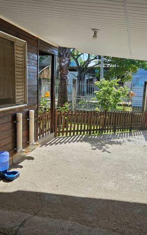 Casa à venda com 73m², 3 quartos e 2 vagas