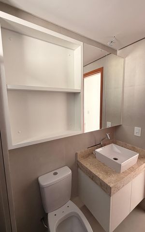 Apartamento para alugar com 74m², 2 quartos e 1 vaga Apartamento para alugar com 74m², 2 quartos e 1 vagaBanheiro da Suíte 1