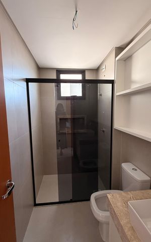 Apartamento para alugar com 74m², 2 quartos e 1 vaga Apartamento para alugar com 74m², 2 quartos e 1 vagaBanheiro da Suíte 1