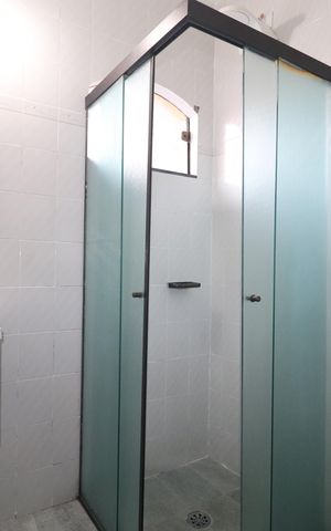 Casa para alugar com 177m², 3 quartos e 3 vagasBanheiro Quarto 2 suíte