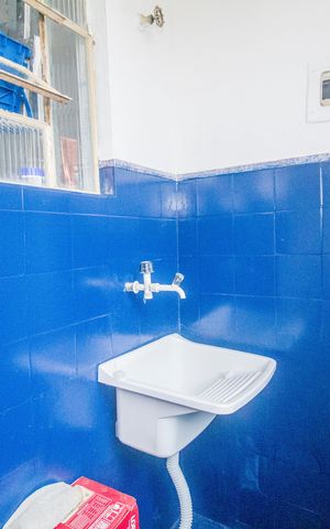 Casa à venda com 80m², 2 quartos e 1 vaga Casa à venda com 80m², 2 quartos e 1 vagaCozinha e Área de Serviço