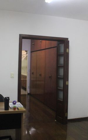 Casa para alugar com 400m², 5 quartos e 3 vagasSuíte 3