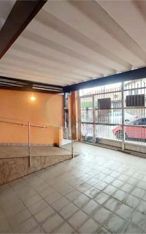 Casa à venda com 165m², 3 quartos e 2 vagas