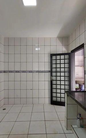 Casa para alugar com 180m², 4 quartos e 3 vagas Casa para alugar com 180m², 4 quartos e 3 vagasCozinha
