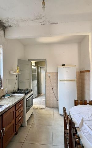 Casa à venda com 86m², 2 quartos e 1 vaga Casa à venda com 86m², 2 quartos e 1 vagaCozinha